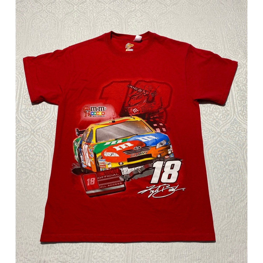 Winners Circle NASCAR Kyle Busch 18 M&Ms Racing Red Graphic T-Shirt Mens Medium